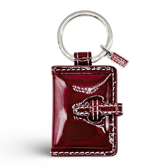 NWT NIB Vintage Coach Picture Frame Keyfob | Red Patent Leather | 1670 - Picture 1 of 6